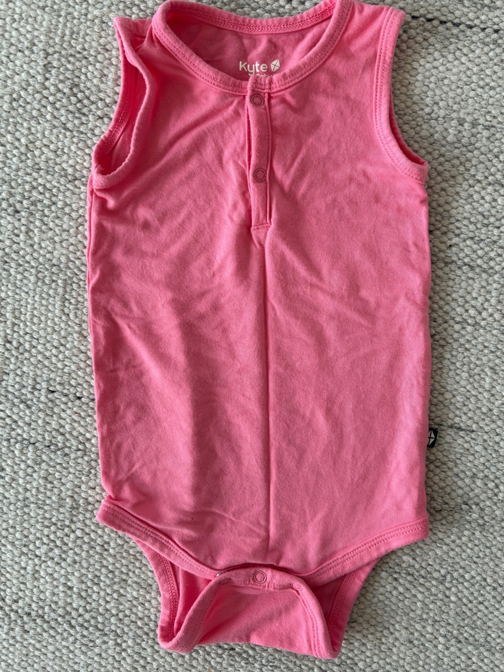 Kyte Baby Sleeveless Bodysuit in Guava